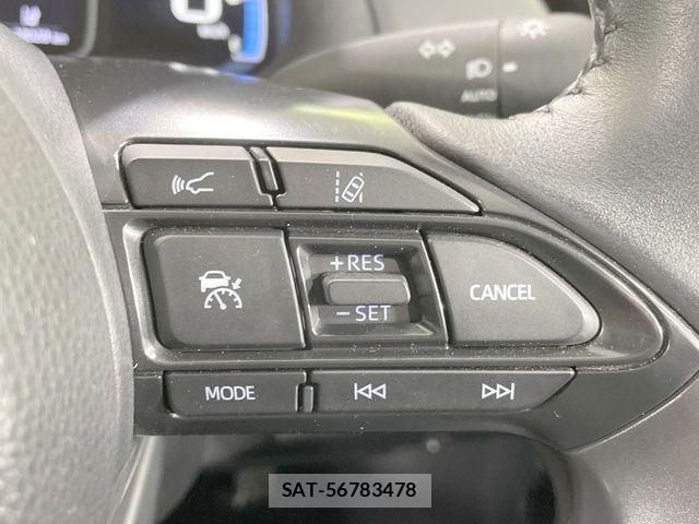 Toyota AQUA 2025-02 8848194-6