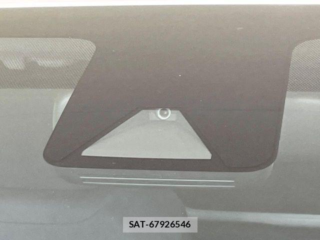 Toyota AQUA 2022-01 8848201-2