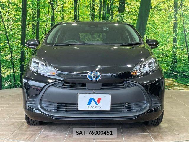 Toyota AQUA 2021-11 8848196-13