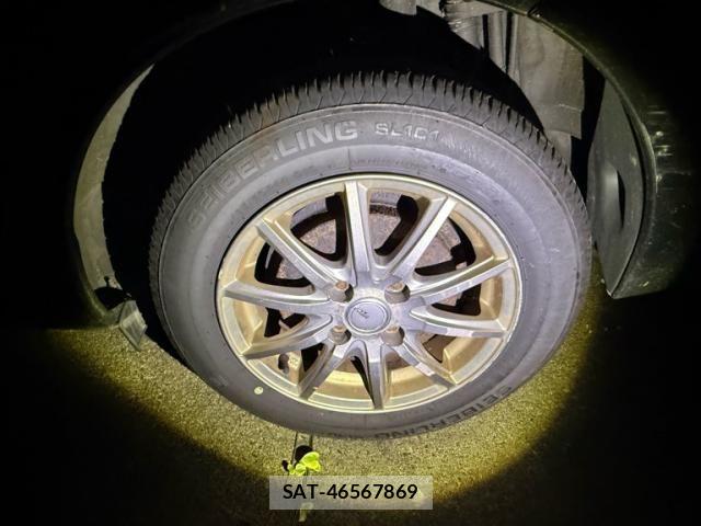 Toyota AQUA 2013-09 8848242-19