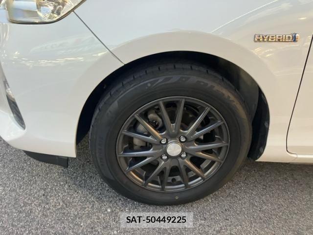 Toyota AQUA 2014-06 8848237-9