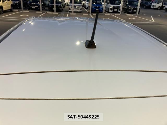 Toyota AQUA 2014-06 8848237-5