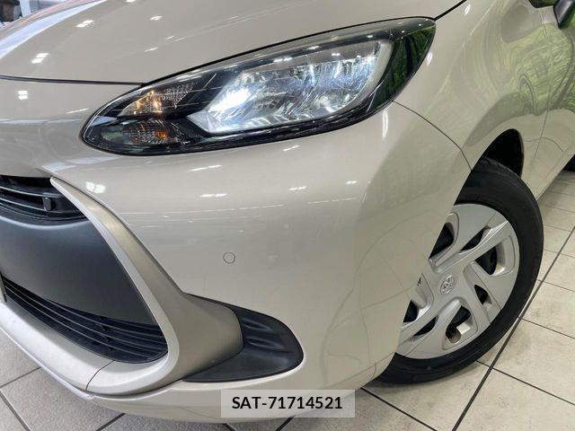 Toyota AQUA 2021-09 8848198-11