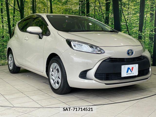 Toyota AQUA 2021-09 8848198-15