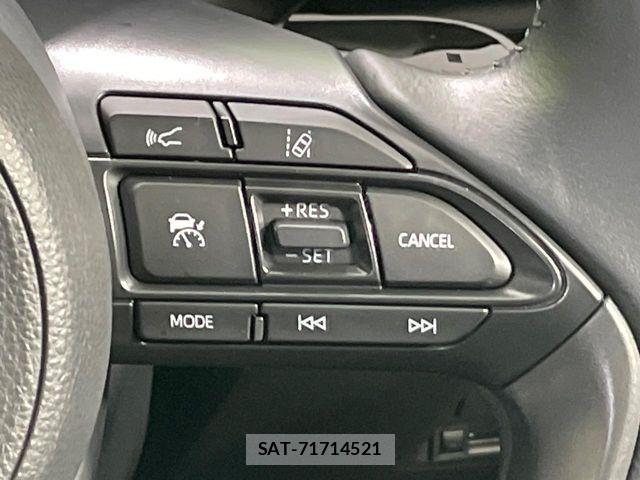 Toyota AQUA 2021-09 8848198-6