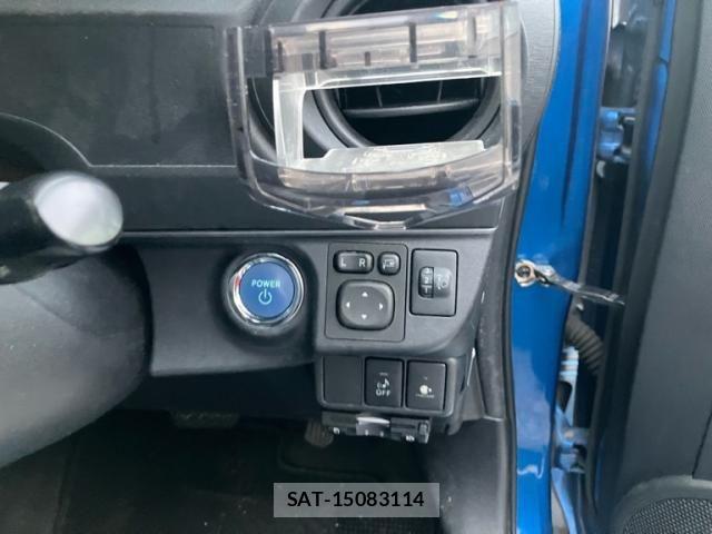 Toyota AQUA 2014-03 8848235-20