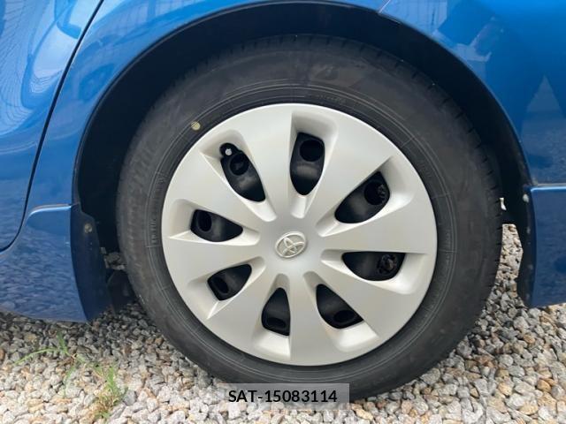 Toyota AQUA 2014-03 8848235-6