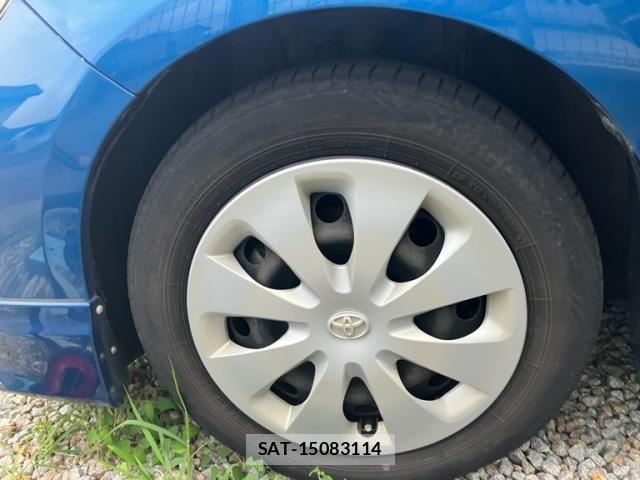 Toyota AQUA 2014-03 8848235-7