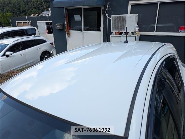 Toyota AQUA 2012-03 8848225-8