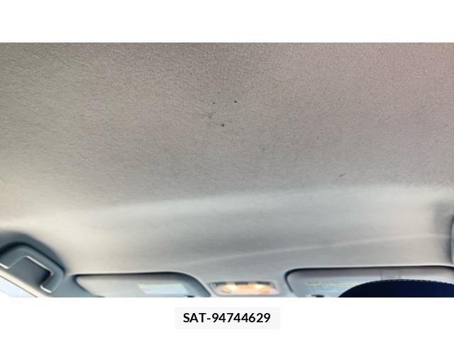 Toyota AQUA 2014-01 8848226-26