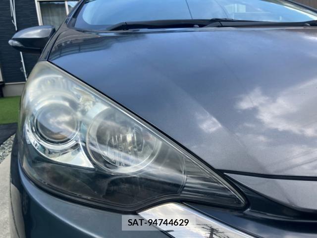 Toyota AQUA 2014-01 8848226-7