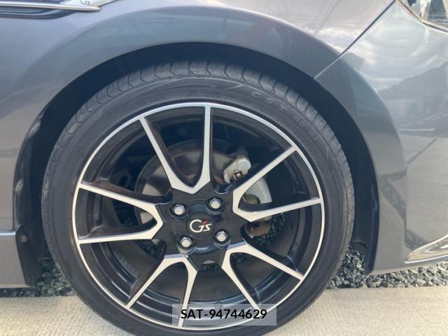 Toyota AQUA 2014-01 8848226-8