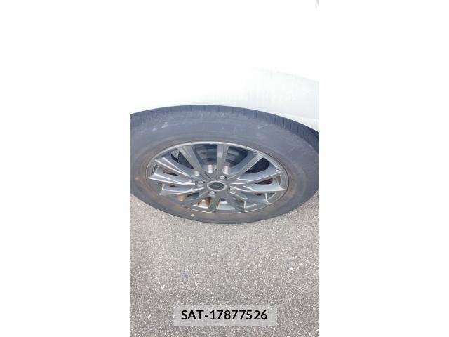 Toyota AQUA 2023-06 8848199-11