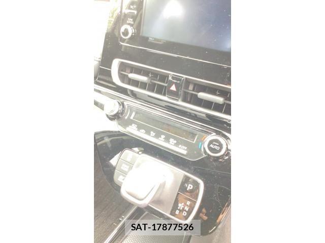Toyota AQUA 2023-06 8848199-15