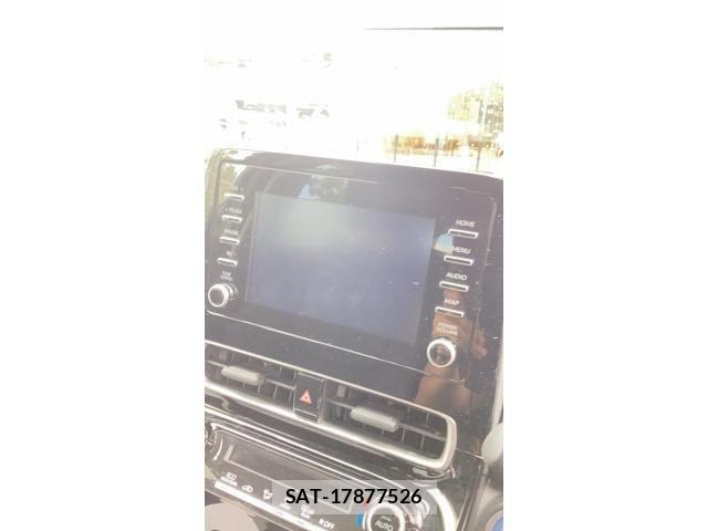 Toyota AQUA 2023-06 8848199-16