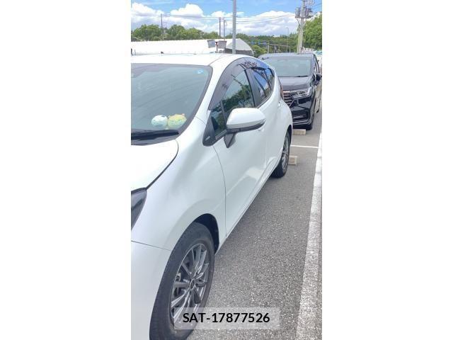 Toyota AQUA 2023-06 8848199-8