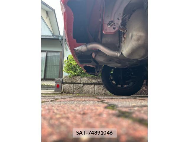 Toyota AQUA 2012-07 8848239-9