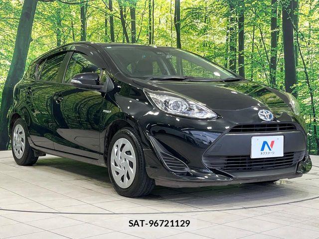 Toyota AQUA 2018-07 8870405-16