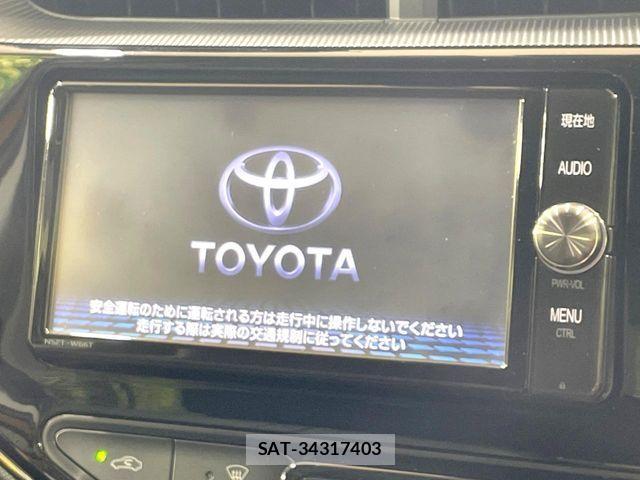 Toyota AQUA 2018-04 8870404-2