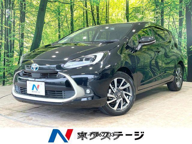 Toyota AQUA 2021-12 8870396-0
