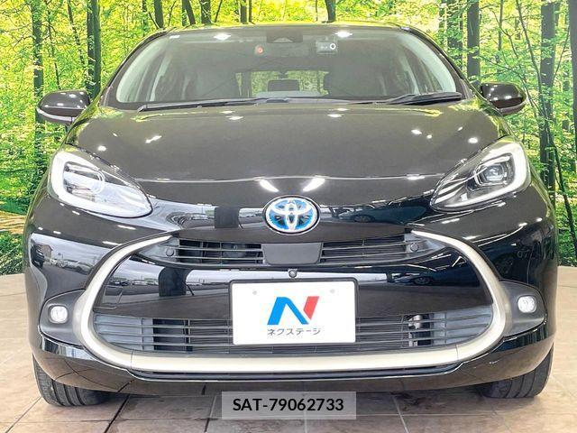 Toyota AQUA 2021-12 8870396-13