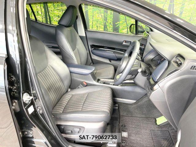 Toyota AQUA 2021-12 8870396-7