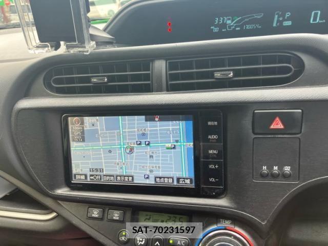 Toyota AQUA 2014-11 8870417-14