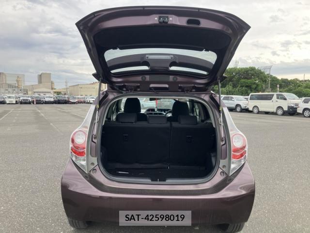 Toyota AQUA 2014-02 8870414-21