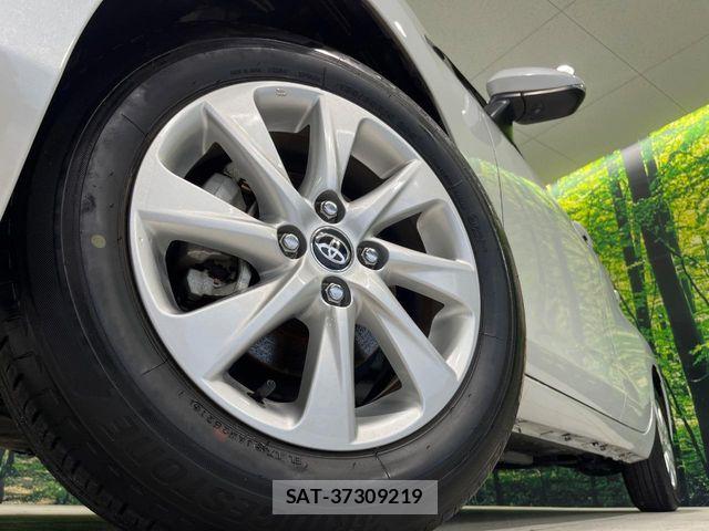 Toyota AQUA 2021-07 8870400-12