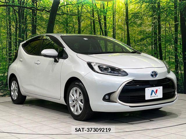 Toyota AQUA 2021-07 8870400-15