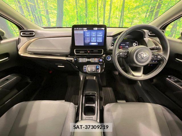 Toyota AQUA 2021-07 8870400-1