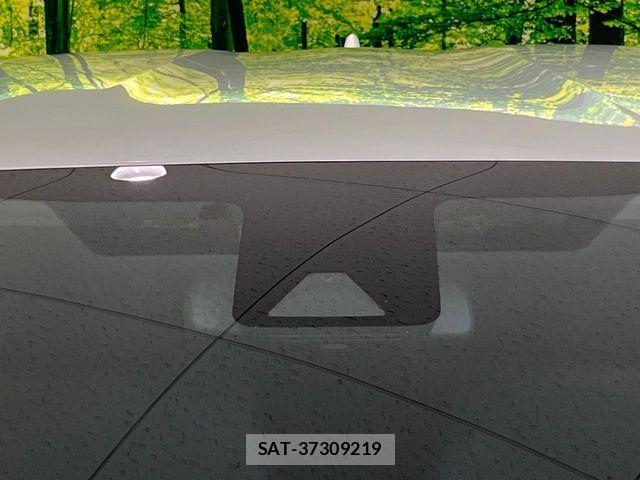Toyota AQUA 2021-07 8870400-2