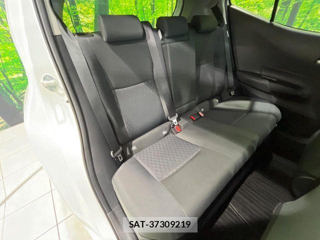 Toyota AQUA 2021-07 8870400-8