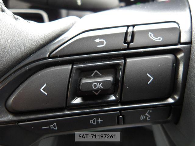 Toyota AQUA 2024-06 8870399-13