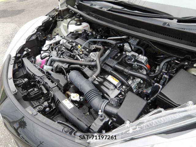 Toyota AQUA 2024-06 8870399-24
