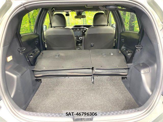 Toyota AQUA 2018-12 8870403-9