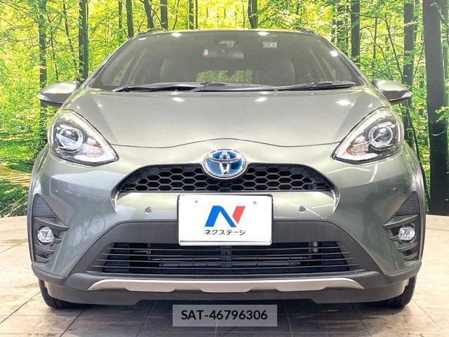 Toyota AQUA 2018-12 8870403-13