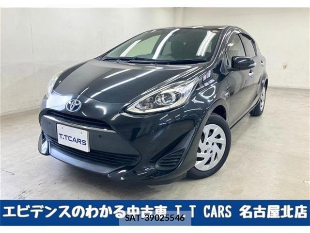 Toyota AQUA 2018-11 8870401-0