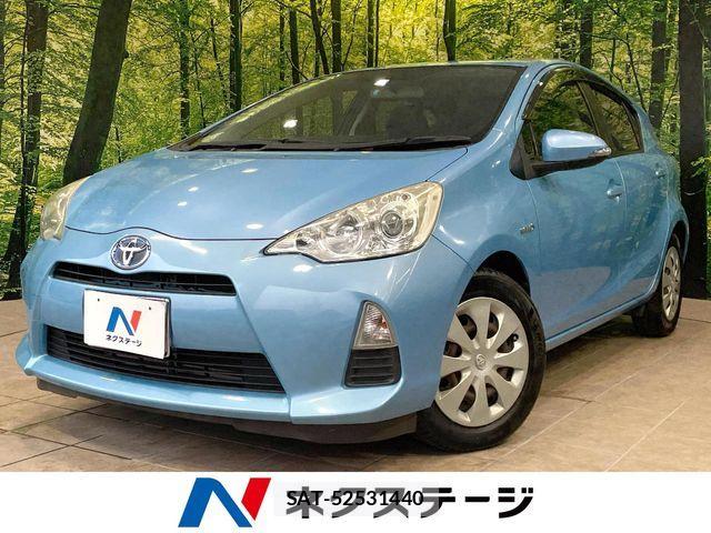 Toyota AQUA 2013-11 8870412-0