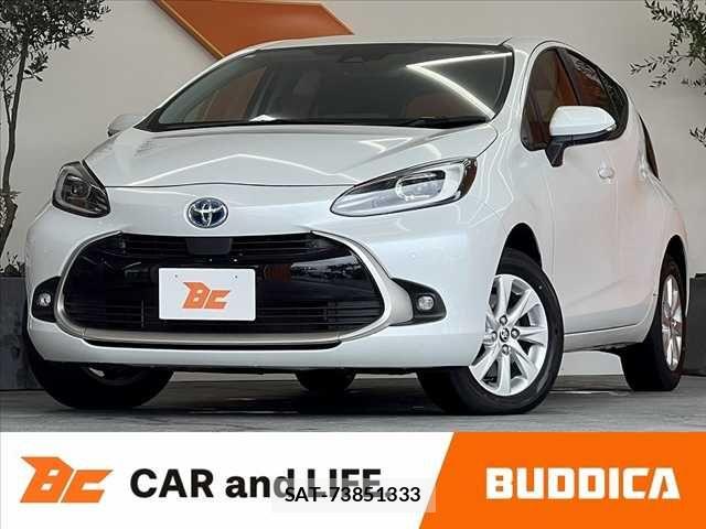 Toyota AQUA 2023-11 8870398-0