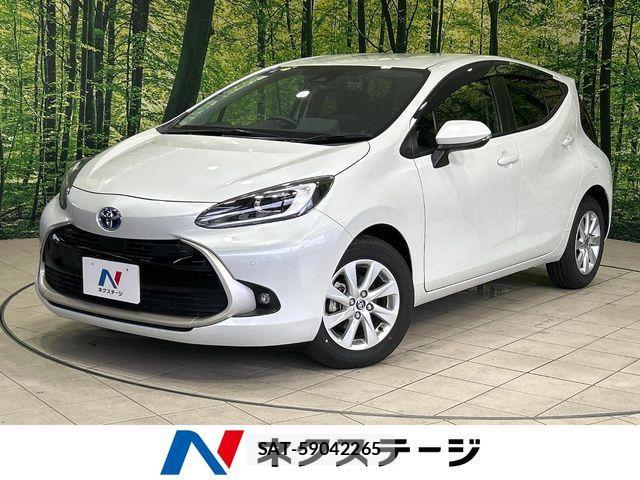 Toyota AQUA 2023-03 8878642-0