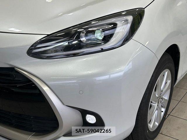 Toyota AQUA 2023-03 8878642-11