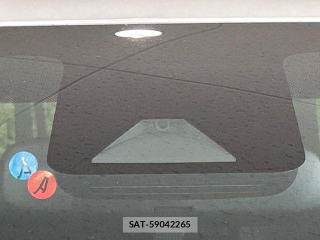 Toyota AQUA 2023-03 8878642-4