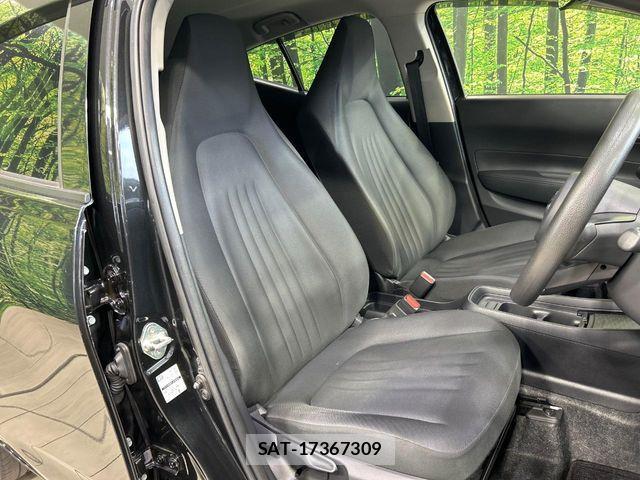 Toyota AQUA 2023-12 8878650-8