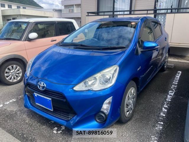 Toyota AQUA 2016-06 8878697-2