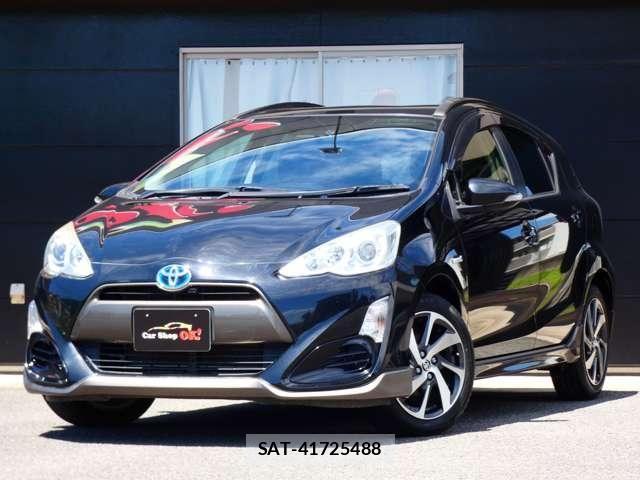 Toyota AQUA 2015-04 8878682-0