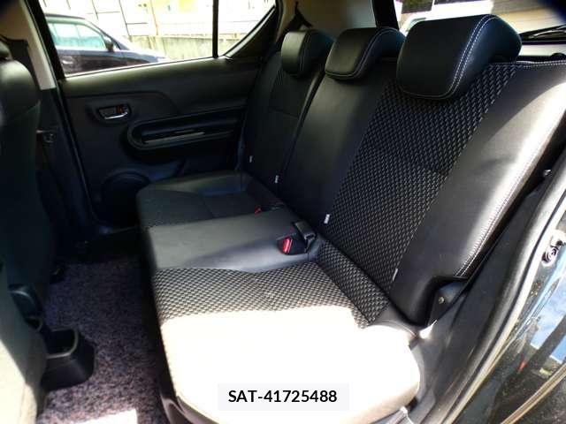 Toyota AQUA 2015-04 8878682-20