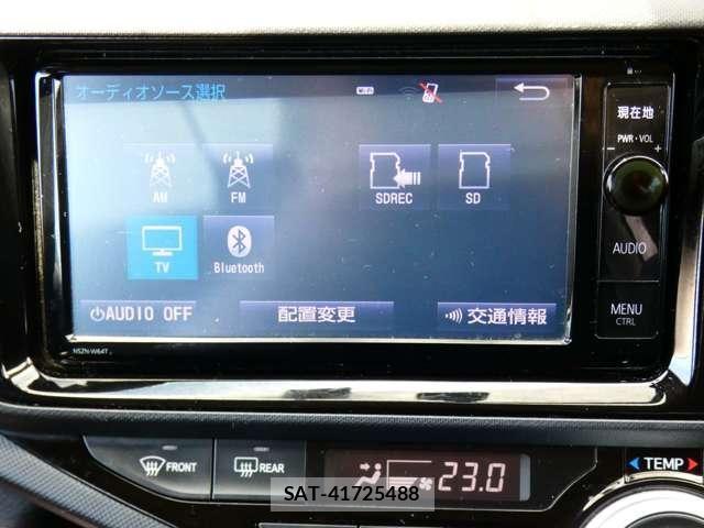 Toyota AQUA 2015-04 8878682-4