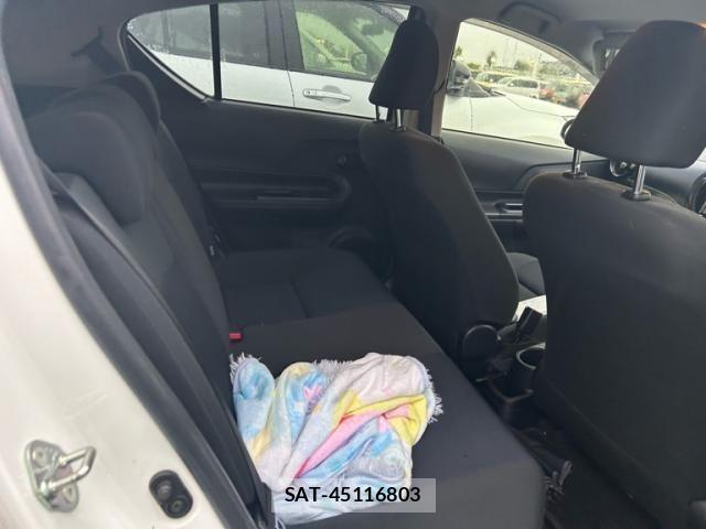 Toyota AQUA 2015-12 8878690-9