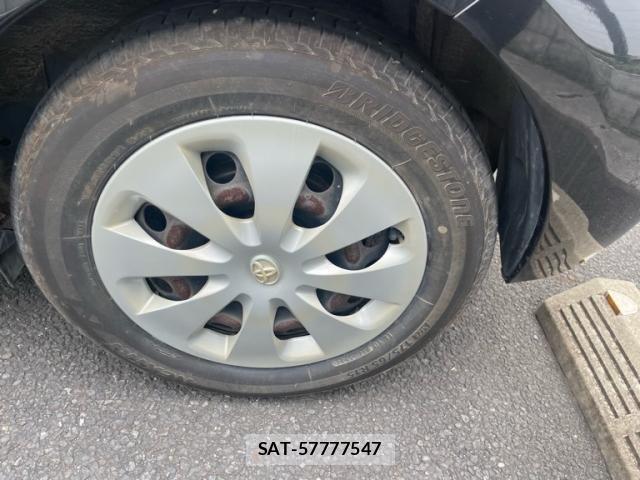 Toyota AQUA 2012-05 8878694-9